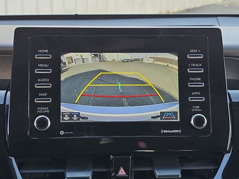 Used 2024 Toyota Camry SE image 29