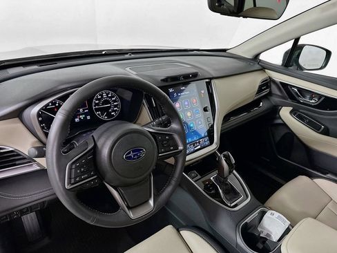 Used 2025 Subaru Outback Limited AWD/4WD image 10