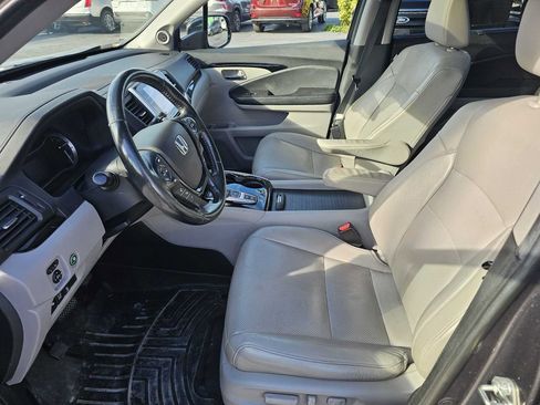 Used 2017 Honda Pilot Elite image 7