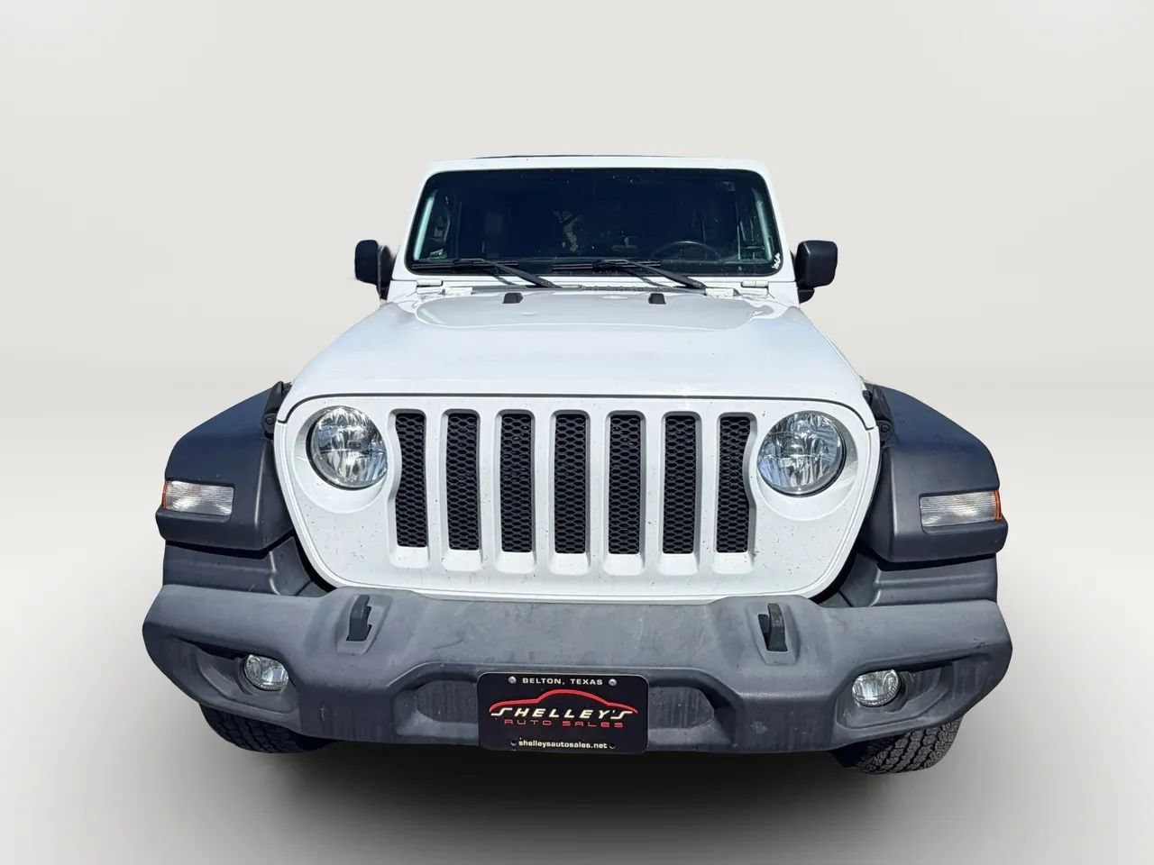Used 2019 Jeep Wrangler Unlimited Sport S AWD/4WD image 3