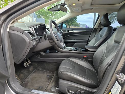 Used 2015 Ford Fusion Titanium image 4