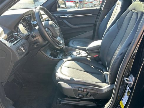 Used 2018 BMW X1 xDrive28i image 9