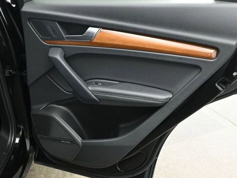 Used 2023 Audi Q5 2.0T Premium Plus image 17