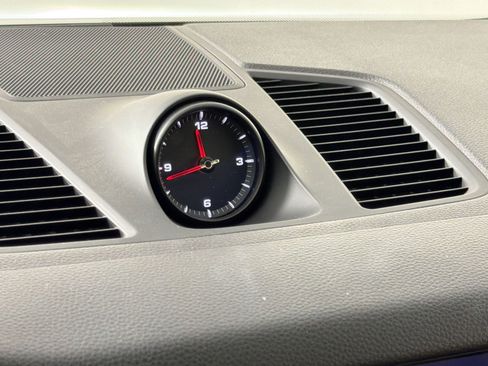 Certified 2022 Porsche Cayenne AWD/4WD image 23
