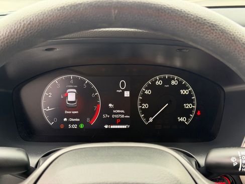 Used 2024 Honda HR-V LX image 18