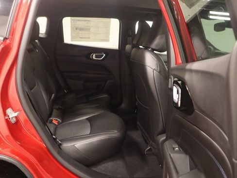 New 2026 Jeep Compass Latitude w/ Sun and Sound Group AWD/4WD image 17