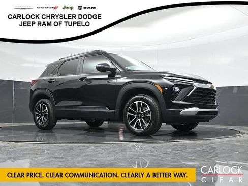 Used 2025 Chevrolet TrailBlazer LT AWD/4WD image 42