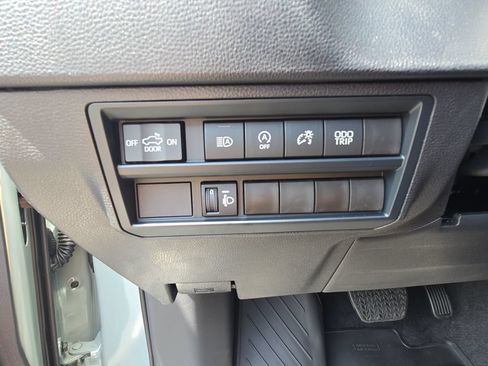 Used 2026 Toyota Tundra SR5 AWD/4WD image 26