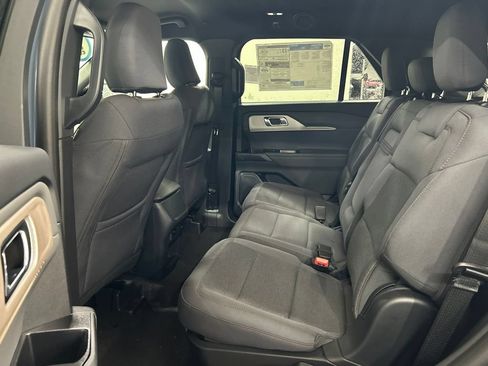New 2027 Ford Explorer Active AWD/4WD image 26