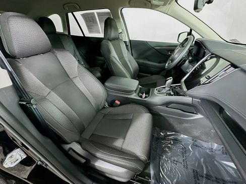 Used 2025 Subaru Outback Premium w/ Popular Package #1A image 33