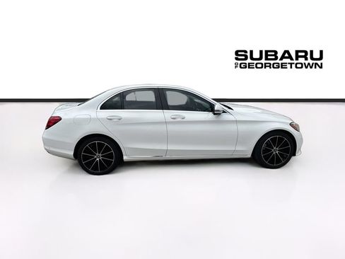 Used 2021 Mercedes-Benz C 300 Sedan image 8