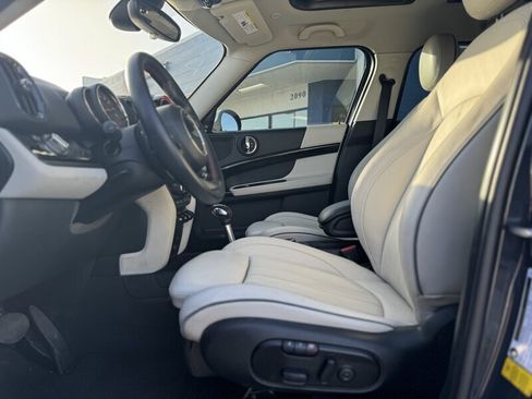 Used 2019 MINI Cooper Countryman S w/ Driver Assistance Package image 4