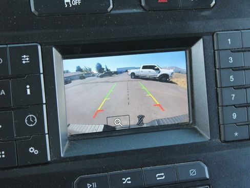 Used 2018 Ford F150 XLT image 24