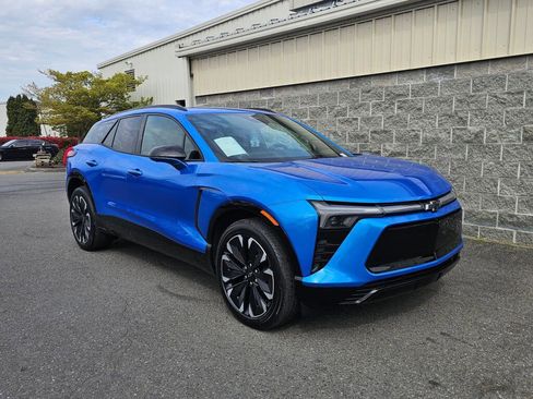 Used 2025 Chevrolet Blazer EV RS image 10