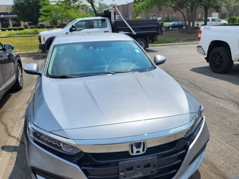 Used 2019 Honda Accord LX image 4