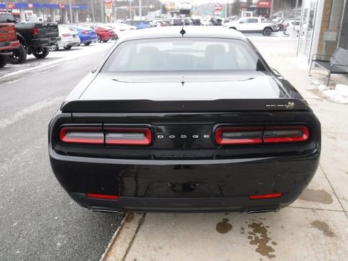 Used 2022 Dodge Challenger R/T Scat Pack w/ Shaker Package image 16