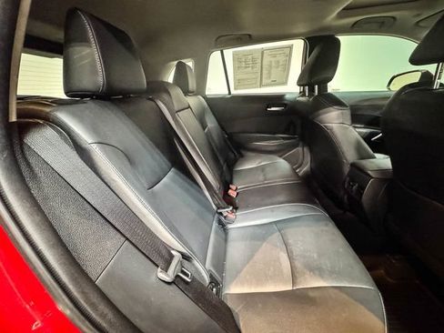 Used 2022 Toyota Corolla Cross XLE w/ Convenience Package image 23