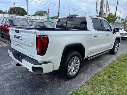 Used 2025 GMC Sierra 1500 Denali Ultimate image 5