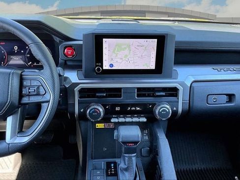 Used 2025 Toyota Tacoma TRD Off-Road w/ TRD Off Road Upgrade Package AWD/4WD image 8