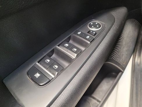 Used 2021 Kia Forte LXS FWD image 27