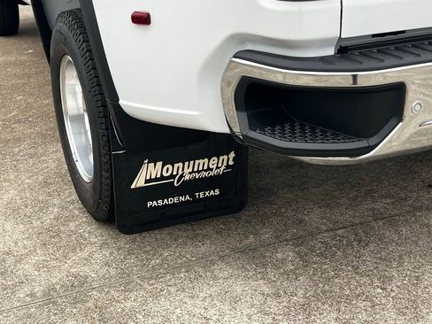 New 2026 Chevrolet Silverado 3500 LT w/ Texas Edition image 21