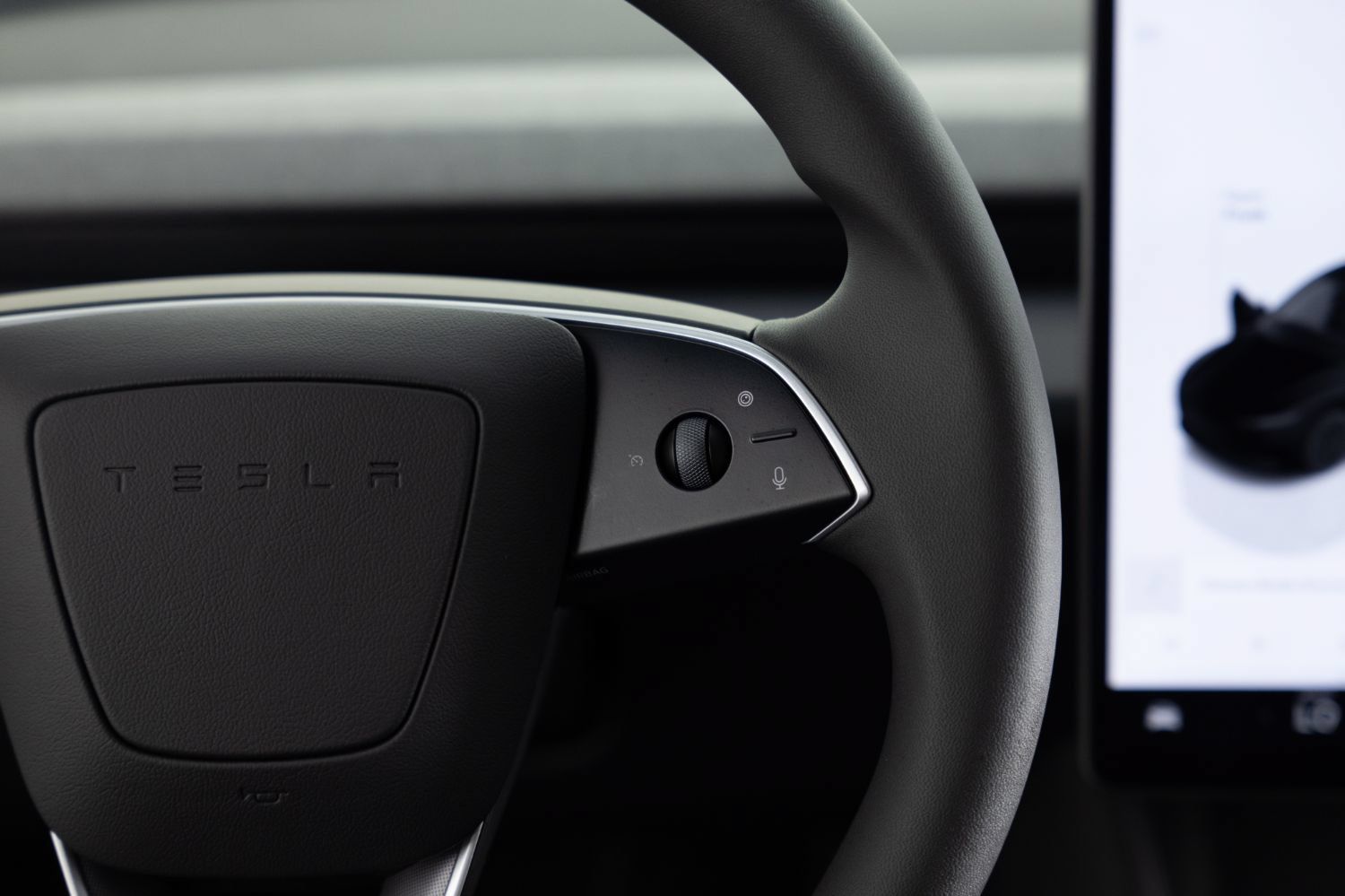 Used 2026 Tesla Model Y AWD image 31