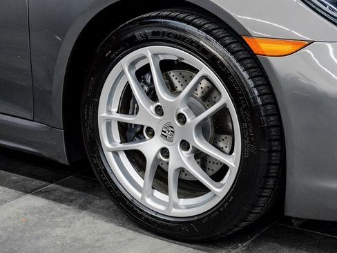 Used 2022 Porsche 718 Cayman image 57