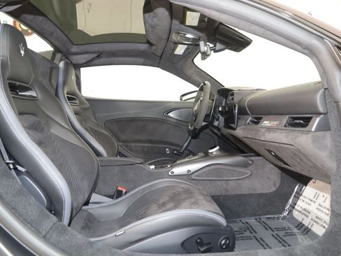 Used 2024 Maserati MC20 Cielo RWD image 17