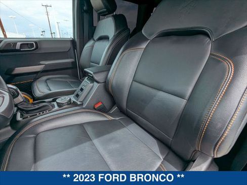 Certified 2023 Ford Bronco Badlands w/ Sasquatch Package AWD/4WD image 20