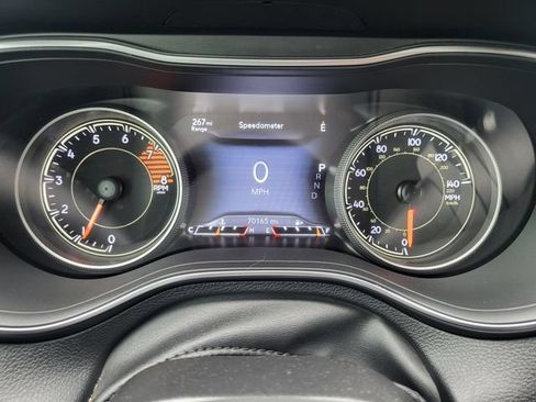 Used 2021 Jeep Cherokee Trailhawk w/ Trailer Tow Group AWD/4WD image 14
