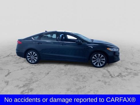 Used 2020 Ford Fusion SE AWD/4WD image 2
