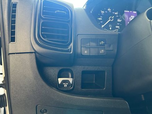 Used 2025 RAM ProMaster 2500 w/ Convenience Group FWD image 38