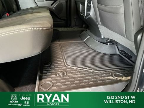 Used 2025 RAM 1500 Big Horn AWD/4WD image 13