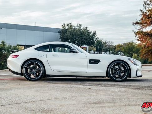 Used 2017 Mercedes-Benz AMG GT Coupe image 13