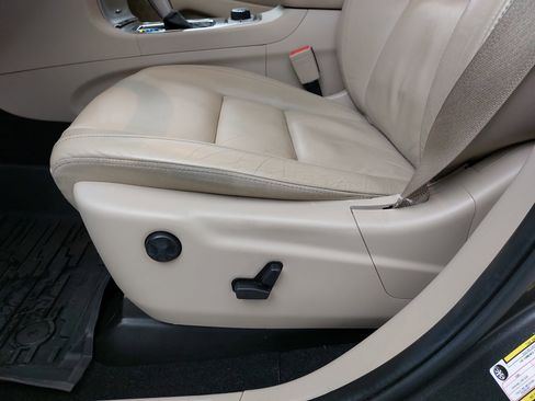 Used 2021 Jeep Grand Cherokee Limited w/ Premium Lighting Group image 30