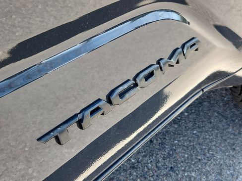 New 2026 Toyota Tacoma TRD Off-Road AWD/4WD image 11