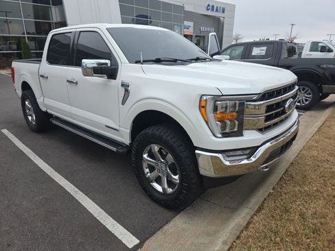 Used 2021 Ford F150 Lariat image 7