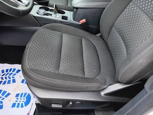 Used 2023 Ford Escape Active w/ Tech Pack #1 AWD/4WD image 14