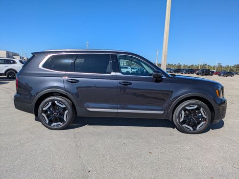 New 2025 Kia Telluride EX image 4