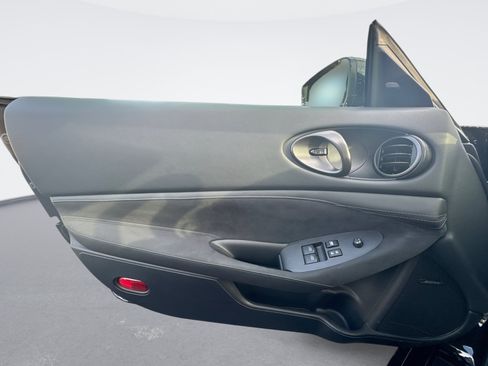 Used 2026 Nissan Z Performance RWD image 28