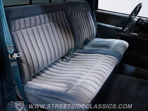 Used 1990 Chevrolet Silverado 1500 2WD Regular Cab image 35