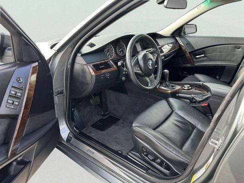 Used 2007 BMW 530xi Sedan AWD/4WD image 13