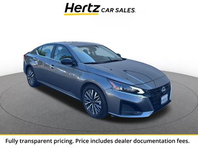 Used 2025 Nissan Altima 2.5 SV