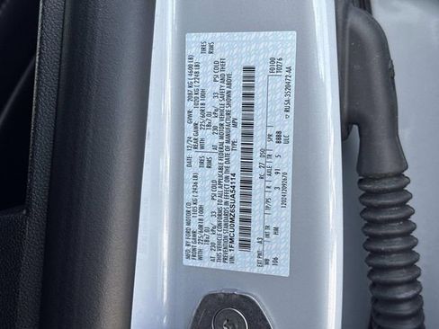 Used 2025 Ford Escape ST-Line w/ Equipment Group 301A image 31