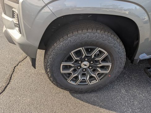 New 2026 Chevrolet Colorado Z71 w/ Technology Package image 11