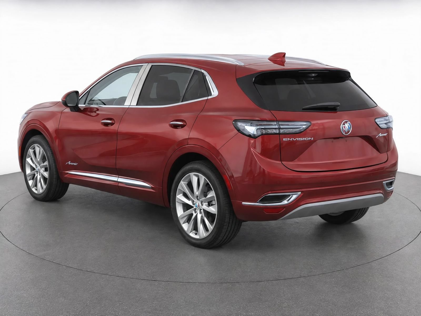 Certified 2022 Buick Envision Avenir w/ Technology Package II FWD image 3