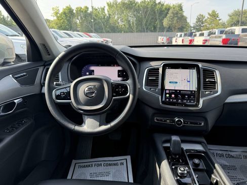 Used 2023 Volvo XC90 B5 Core AWD/4WD image 23