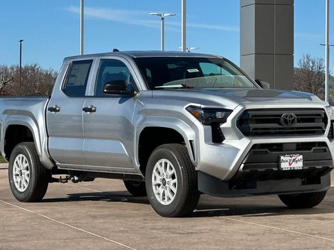 New 2026 Toyota Tacoma SR image 2