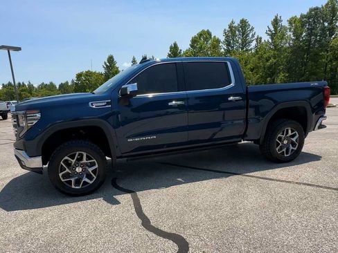 Certified 2023 GMC Sierra 1500 SLT AWD/4WD image 4