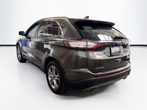 Used 2017 Ford Edge Titanium w/ Technology Package image 8